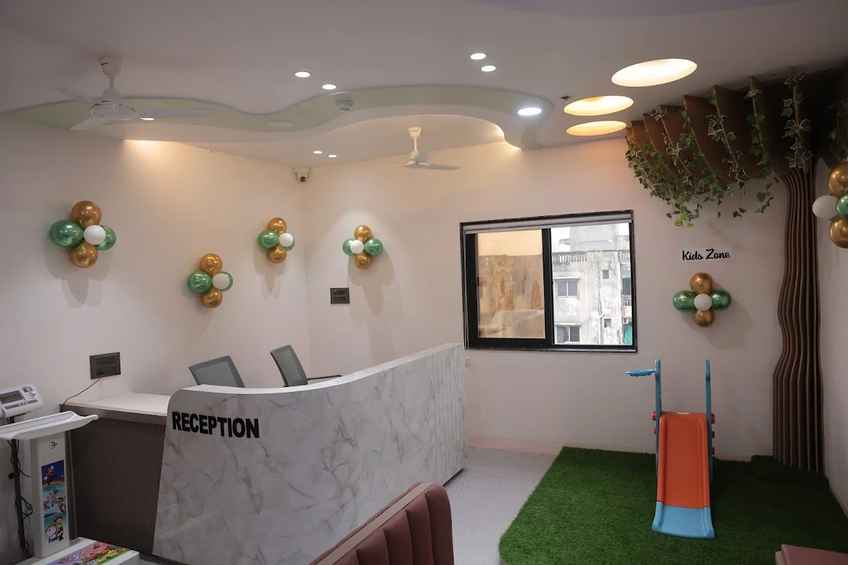 Reception and kids zone
